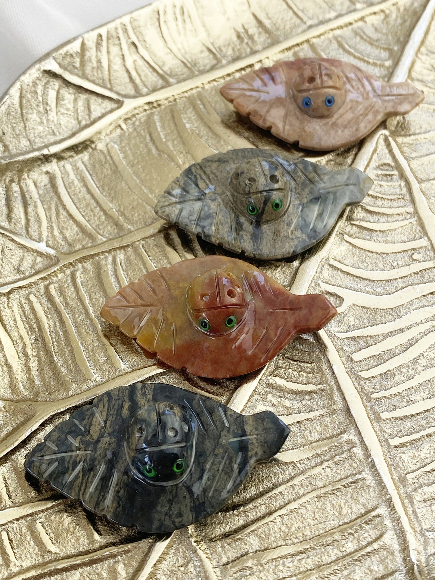 Steatit Käfer ca. 3.3 cm / Farbe variiert