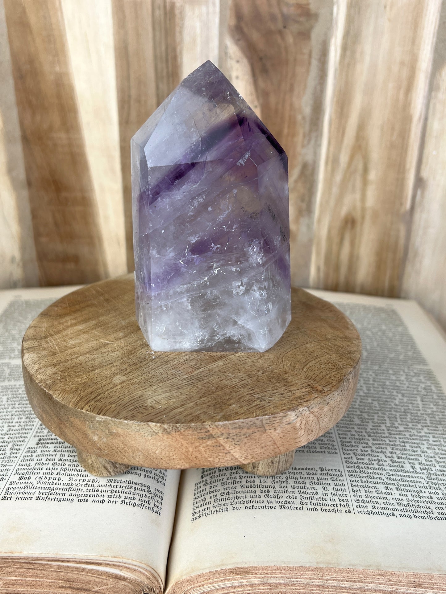 Amethyst mit Phantomen Tower B-Qualität / O82