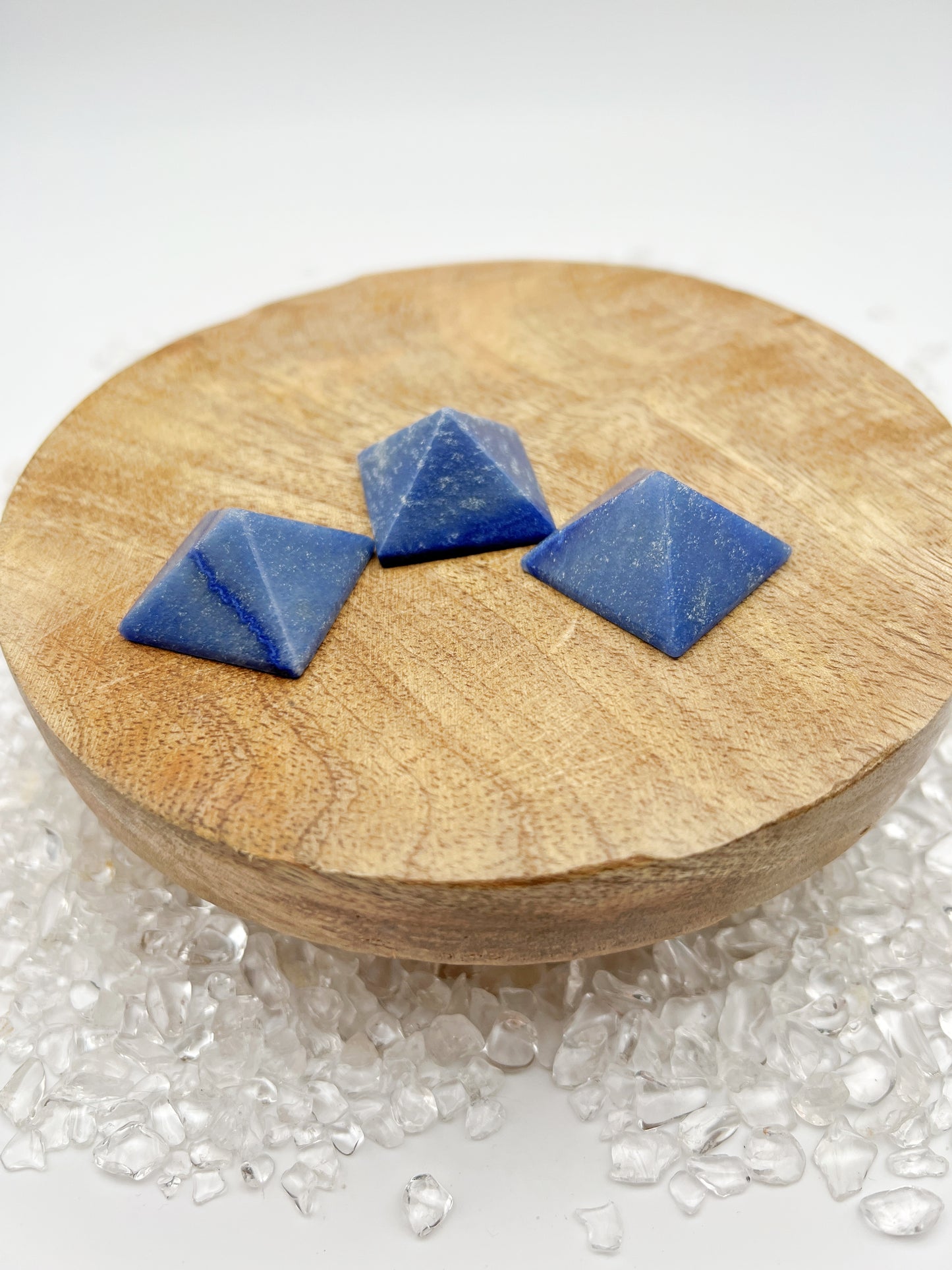 Blauquarz Pyramide 2-2,5cm