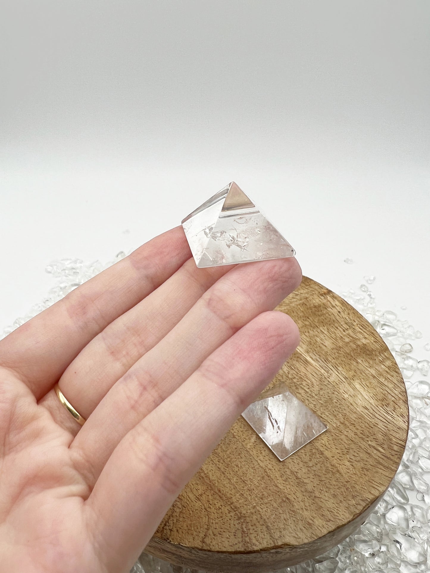 Quarz Pyramide 2-2,5cm