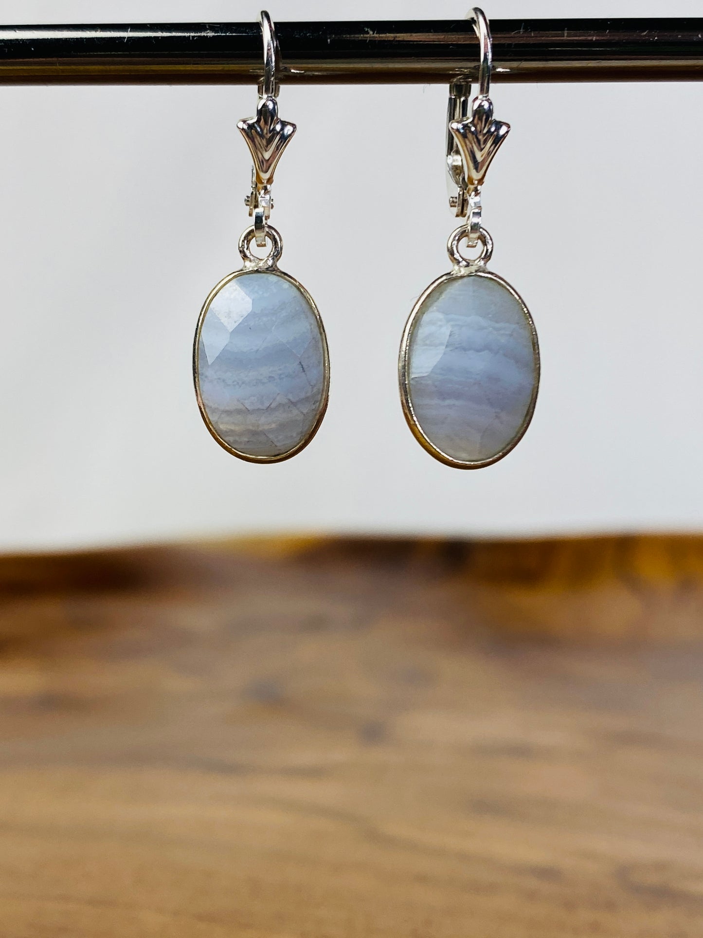 925 Silber - Ohrringe mit Edelsteinanhänger / Blue Lace Agate